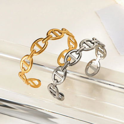Gold-Plated Stainless Steel Pig Nose Open Bracelet for Women - Waterproof & Non-Fading Fashion Accessory