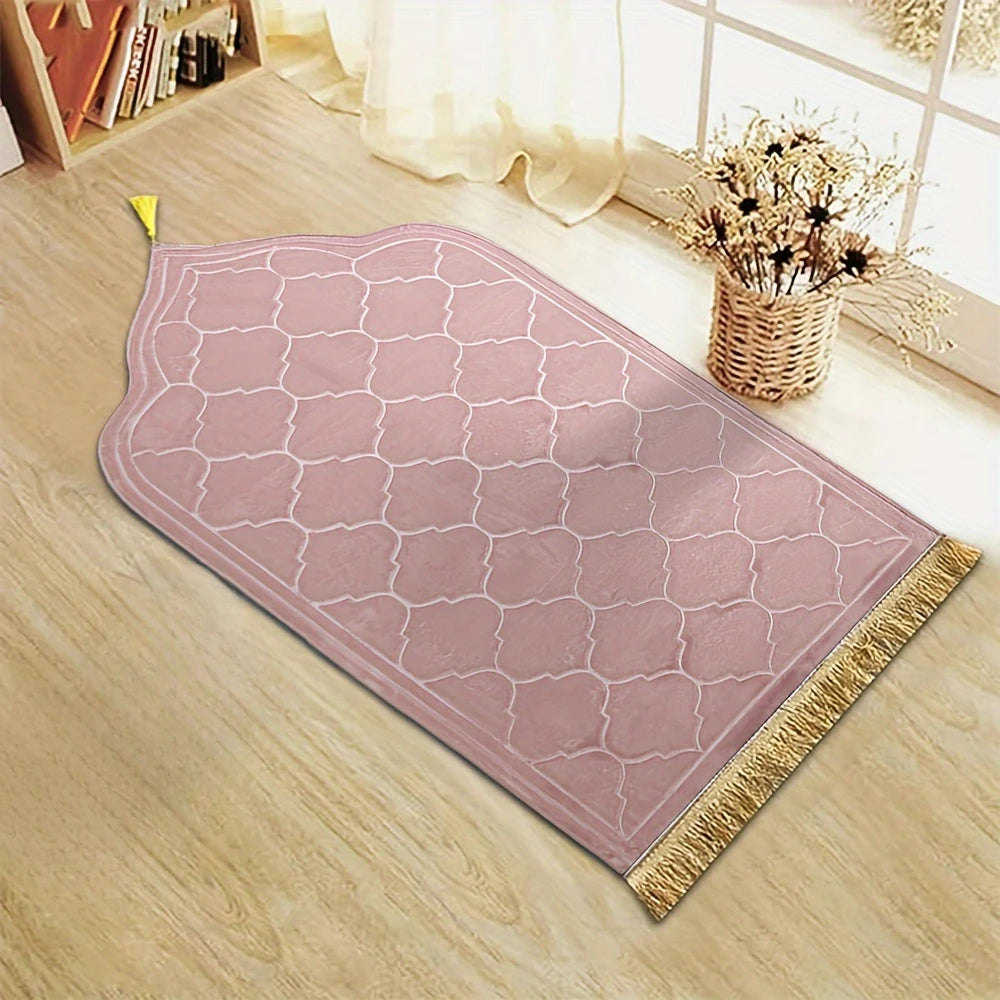 Thickened Flannel Prayer Mat for Comfort & Style - Irregular Plush Design with Tassels for Spiritual Practice