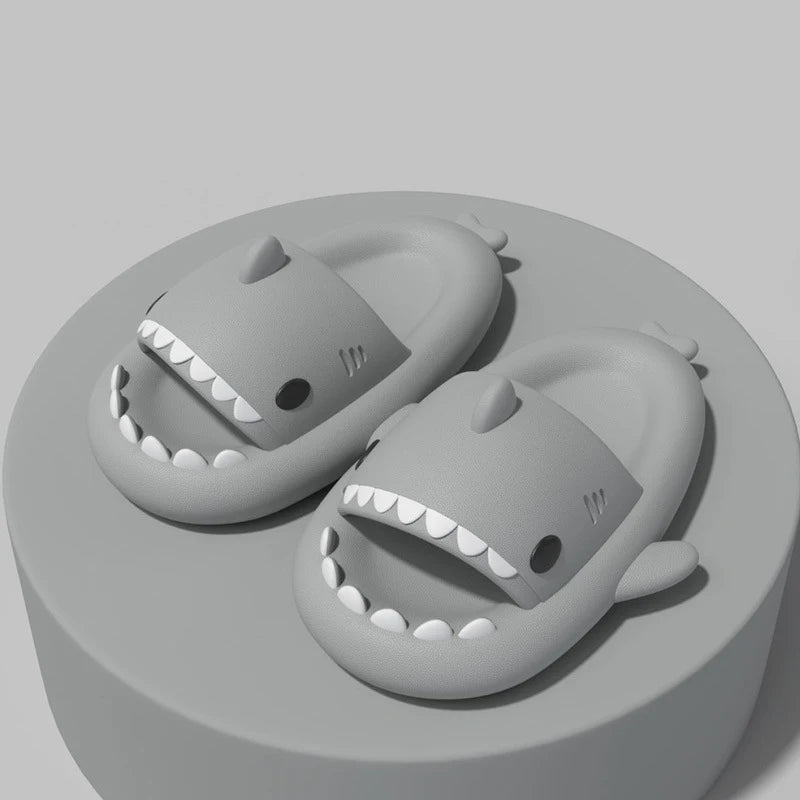 Kids Shark Slippers - Non-slip Cartoon Sandals for Boys & Girls - Comfortable Home & Beach Slides